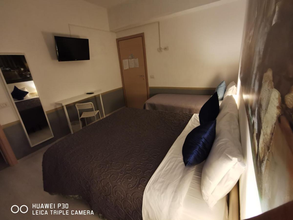 Domus Viatoris Hotel Rome Luaran gambar